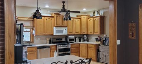 209 E Thomas St, Avoca, IA 51521 photo 6