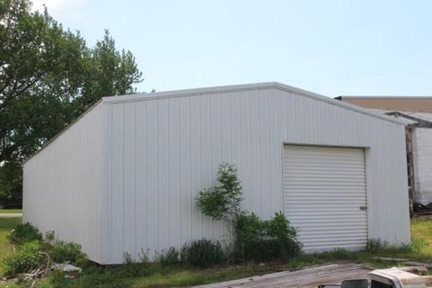 402 S Central St, Carson, IA 51525 photo 34
