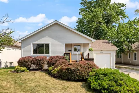 1812 Avenue G, Council Bluffs, IA 51501