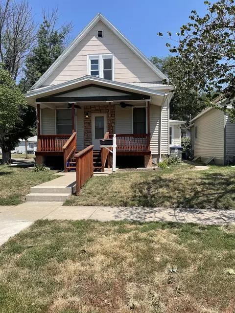 1634 4th Ave, Council Bluffs, IA 51501