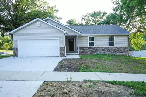 611 Linn St, Atlantic, IA 50022