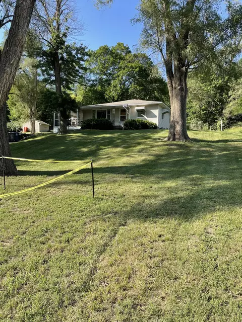 228 Spencer Ave, Council Bluffs, IA 51503