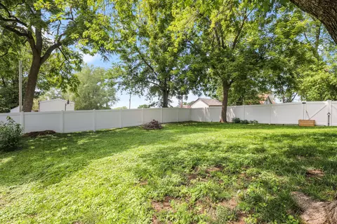 118 S Locust St, Carson, IA 51525 photo 28
