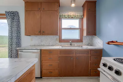35286 Beechnut Rd, Carson, IA 51525 photo 10