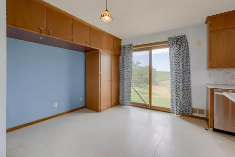 35286 Beechnut Rd, Carson, IA 51525 photo 7