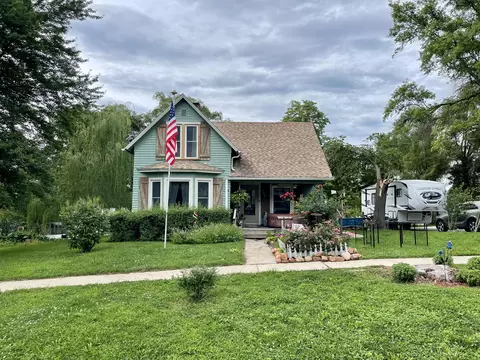 209 E Broadway St, Northboro, IA 51647