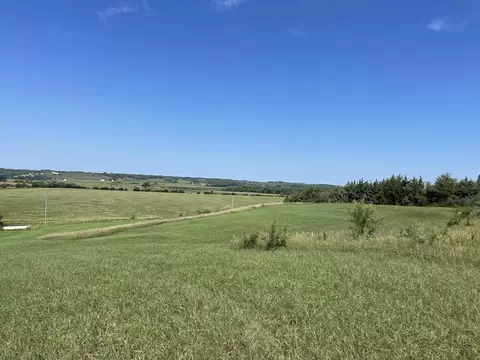 3024 Mounds Trl, Missouri Valley, IA 51555