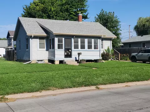 602 N 21st St, Council Bluffs, IA 51501