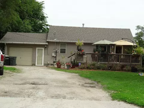 3238 12 Ave, Council Bluffs, IA 51501