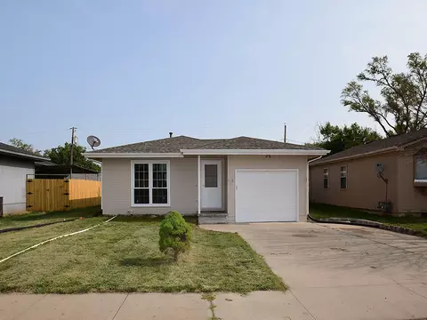 2722 8th Avenue Ave, Council Bluffs, IA 51501