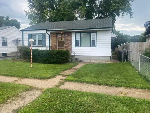 3449 Ave F, Council Bluffs, IA 51501