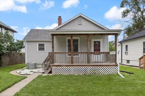 1714 S 10th St, Council Bluffs, IA 51501