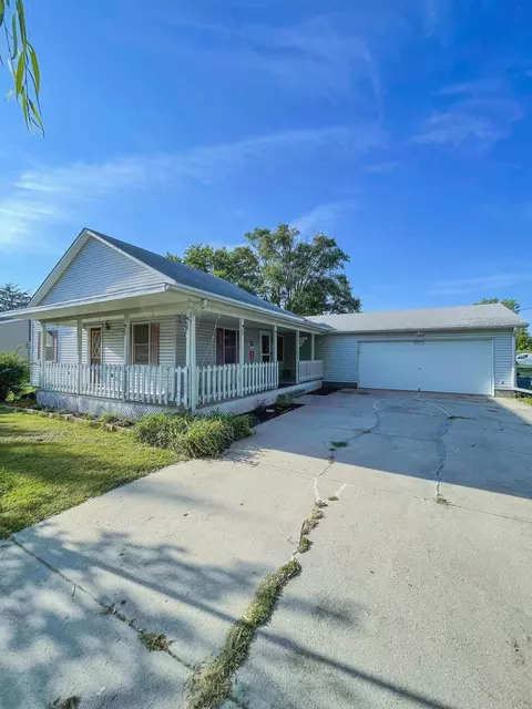 905 W Michigan St, Missouri Valley, IA 51555