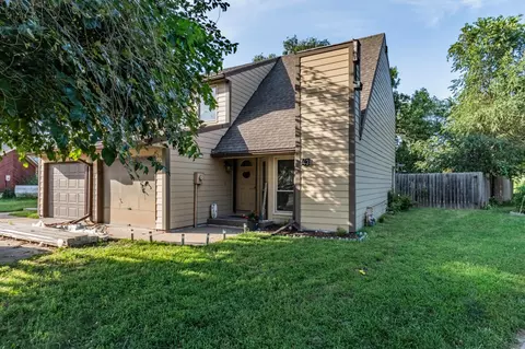 43 Glenview Dr, Council Bluffs, IA 51501