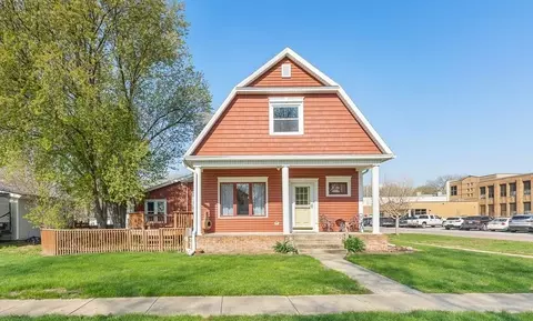409 Weare St, Woodbine, IA 51579