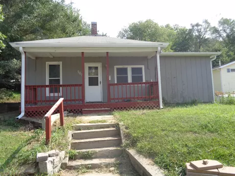 568 N 3rd St, Missouri Valley, IA 51555