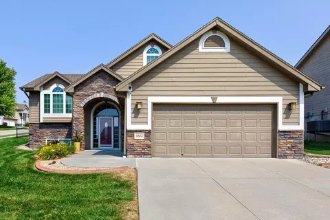 4802 Spring Cir, Council Bluffs, IA 51503