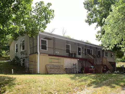 57997 207th St, Pacific Junction, IA 51561