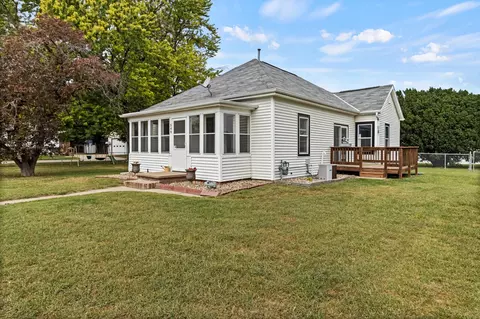 546 26th Ave, Council Bluffs, IA 51503