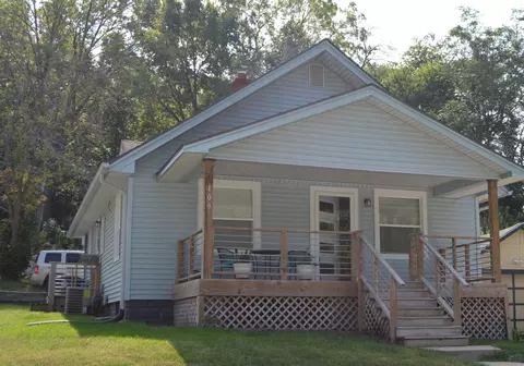 109 Knepper St, Council Bluffs, IA 51503