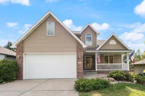 707 Redwood Dr, Council Bluffs, IA 51503