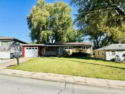 10 Happy Hollow Blvd, Council Bluffs, IA 51503