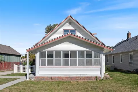 1722 3rd Ave, Council Bluffs, IA 51501