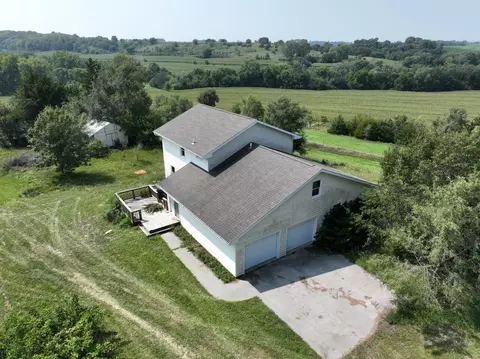 23499 Chestnut Rd, Council Bluffs, IA 51503
