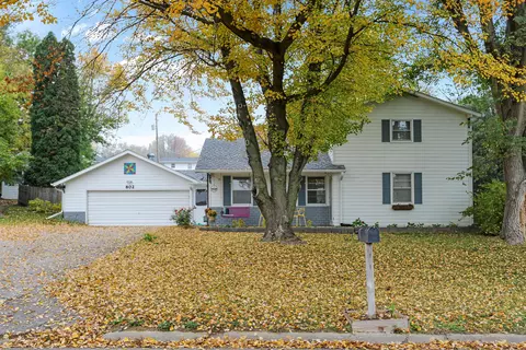 802 N Vine St, Glenwood, IA 51534