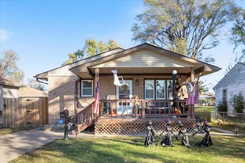 3256 Avenue H, Council Bluffs, IA 51501
