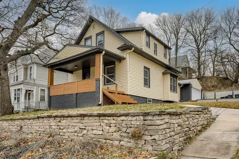 357 Frank St, Council Bluffs, IA 51503