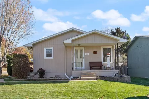 411 N Myrtle St, Glenwood, IA 51534