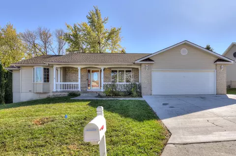 114 Meadow Ln, Minden, IA 51553