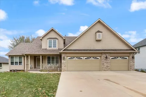 1601 Timber Ln, Glenwood, IA 51534