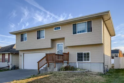 2719 S 16th Street St, Council Bluffs, IA 51501