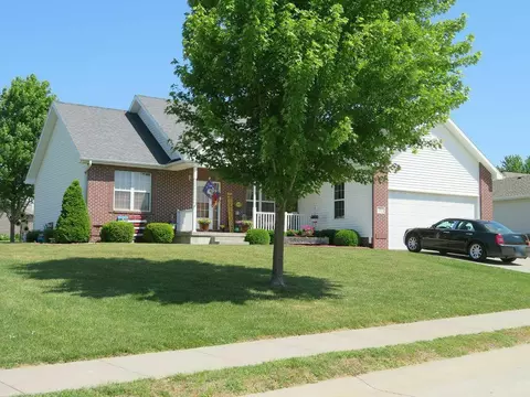 103 Sunset Cir, Underwood, IA 51576