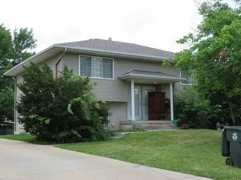 4013 Ave G, Council Bluffs, IA 51501