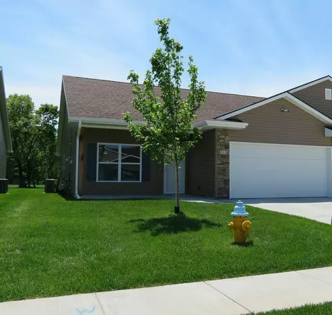 205 Wallace Ave, Council Bluffs, IA 51501