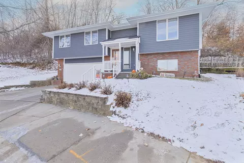 200 Lori Ln, Council Bluffs, IA 51503