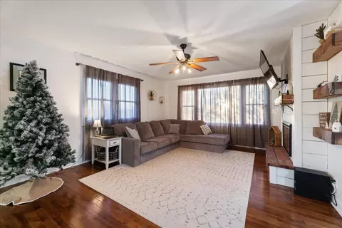 14727 400th St, Carson, IA 51525 photo 7