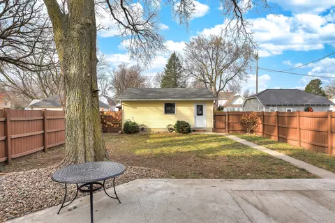 608 Walnut St, Walnut, IA 51577 photo 7