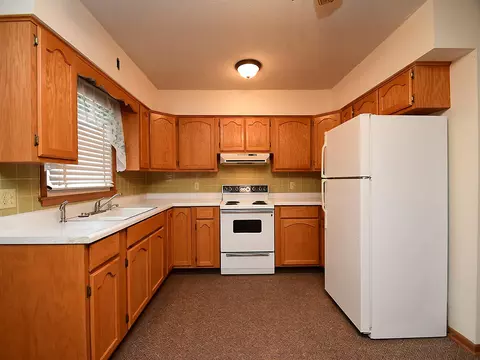 Kitchen - 1302 Summit St, Red Oak, IA 51566 photo 1 of 3