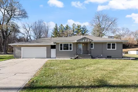15174 State Orchard Rd, Council Bluffs, IA 51503