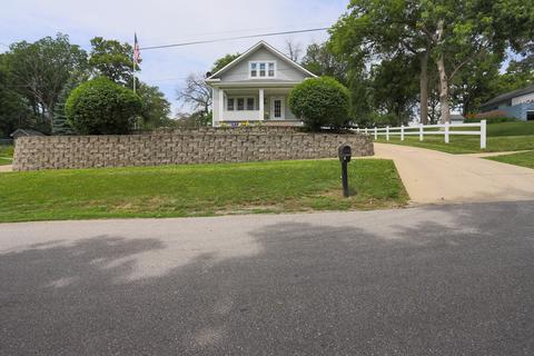 303 N Linn Ave, Logan, IA 51546