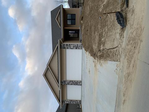 1382 Abercorn Dr, Council Bluffs, IA 51503