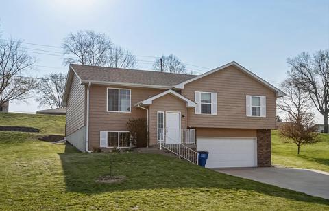 1219 N Cherry St, Avoca, IA 51521