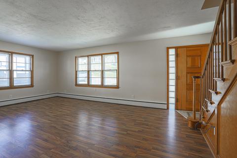 107 E High St, Avoca, IA 51521 photo 5