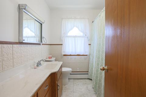 107 E High St, Avoca, IA 51521 photo 12