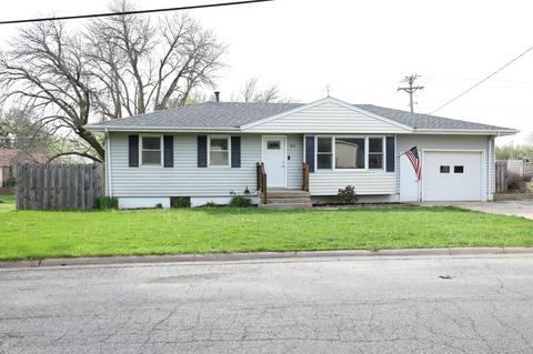 814 Scenic Cir, Oakland, IA 51560