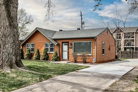 4006 Twin City Dr, Council Bluffs, IA 51501